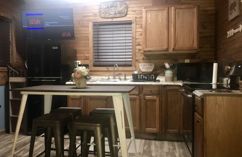 Unaka Cabin | The Bear's Den Cabin in Tellico Plains, Tn.Cherokee National Forest