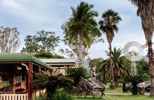 Tamborine Hotel | The Bearded Dragon Boutique Hotel