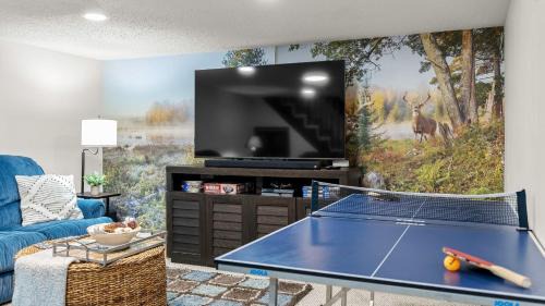 Village at Camelback House | The Bears Den by AvantStay Prime Location Renovated w Movie Game Room