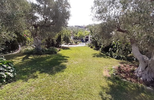 Alexandroupoli Cottage | THE BEAUTIFUL HOUSE