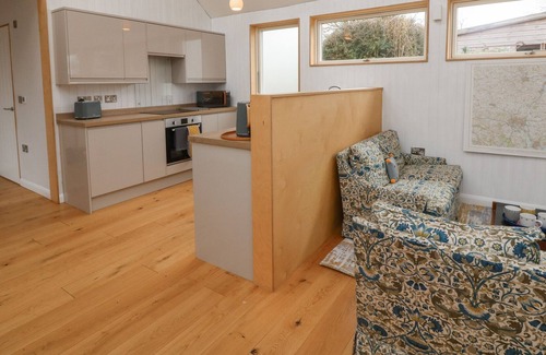 Rewe Cottage | THE BEEHIVE, pet friendly, character holiday cottage in Stoke Canon