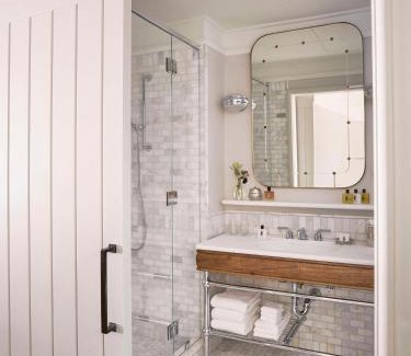 Financial District Hotel | The Beekman, A Thompson Hotel, by Hyatt