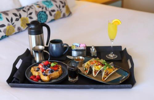 Northeast Dallas Hotel | The Beeman Hotel