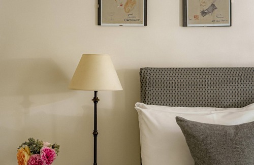 Lechlade Hotel | The Bell Inn