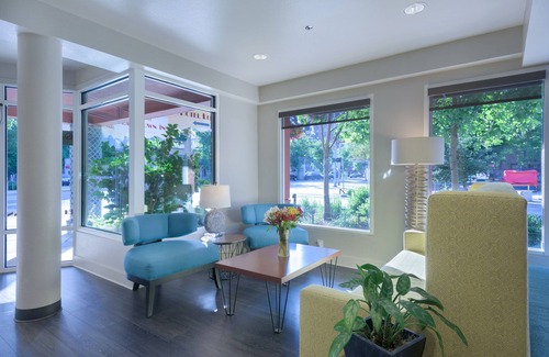 Belltown Hotel | The Belltown Inn