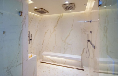 Downtown Portland Hotel | The Benson Portland, Curio Collection by Hilton