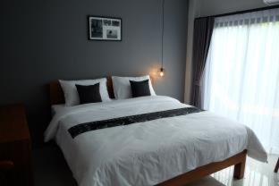 Old Phuket Town Hotel | The Besavana Phuket - SHA Extra Plus