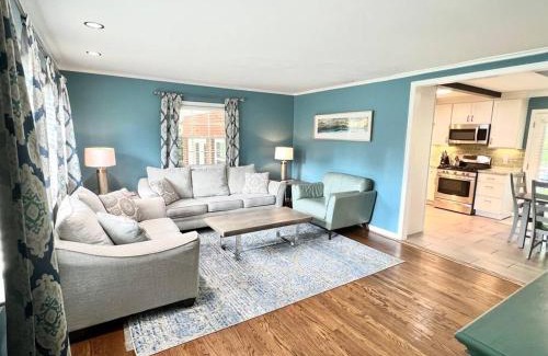 Wilmington House | The Best Family & Friends Hangout & Pet Friendly!