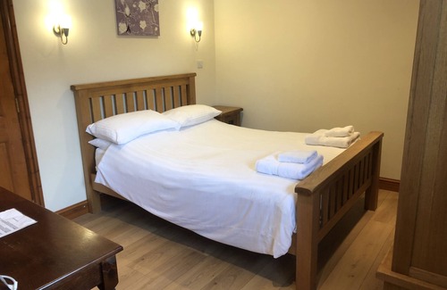 Black Torrington Bed & Breakfast | The Bickford Arms