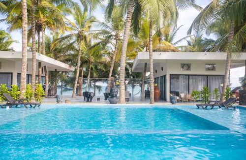 Nyanyanu Hotel | The Big Blue Resort & Spa