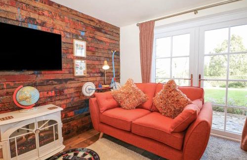 Dunbridge House | The Bike Shed