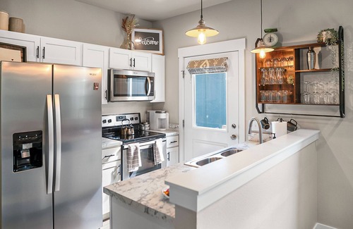 Billings House | The Billings Bungalow