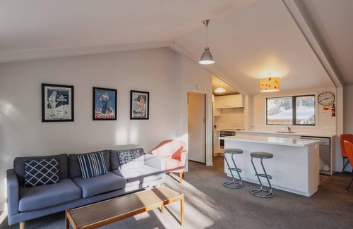 Lake Tekapo House | The Birch - 3 Bedroom Cottage