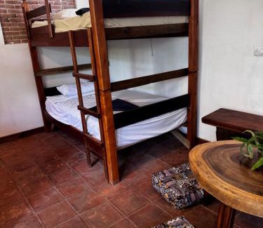 El Paredon Hotel | The Birds Beach Hotel