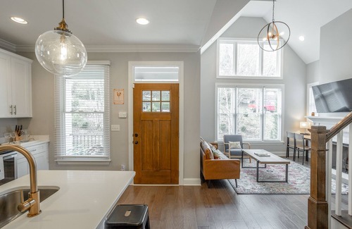St. Elmo Improvement League House | The Black-Eyed Susan - a PMI Scenic City Vacation Rental