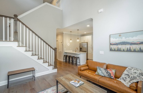 St. Elmo Improvement League House | The Black-Eyed Susan - a PMI Scenic City Vacation Rental