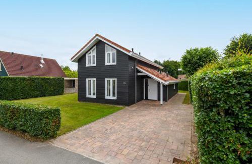 Zeewolde Villa | The Black House - Luxurious Holiday Villa Zeewolde