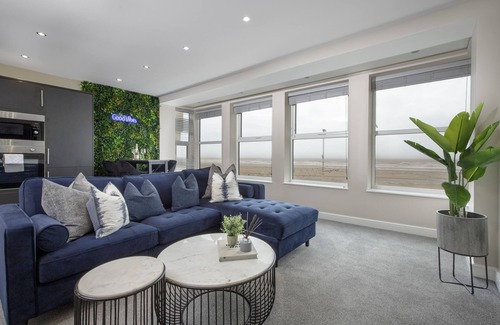South Shore Apartment | The Blackpool Boutique Beach Apartment 2