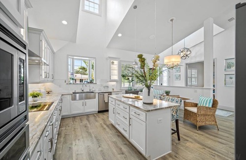 Palm Harbor House | The Blue Heron Summar