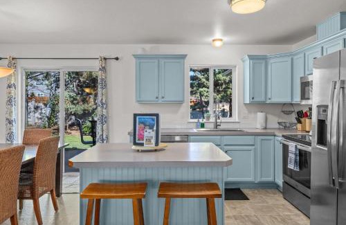 Orchard District House | The Blue Rhodie