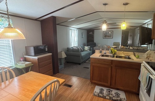 North Topsail Beach House | The Blue Top Stop in North Topsail Beach