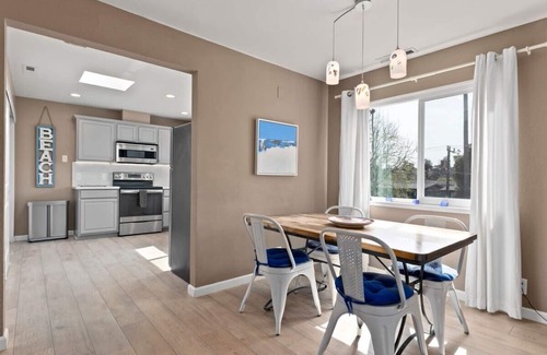Westside Santa Cruz Condo | The Boardwalk Haven - Santa Cruz, CA