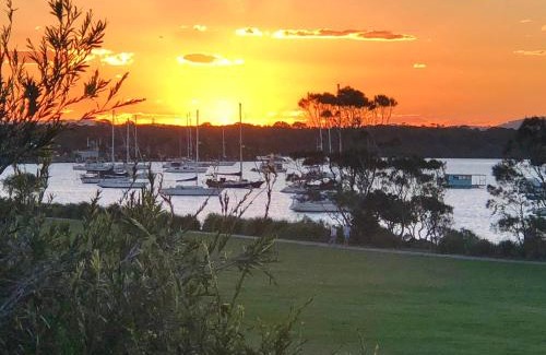 Yamba House | The Boathouse