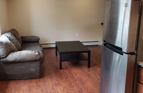 Narragansett Pier Apartment | The Boon street apartment in Narragansett Pier walk to the beach!
