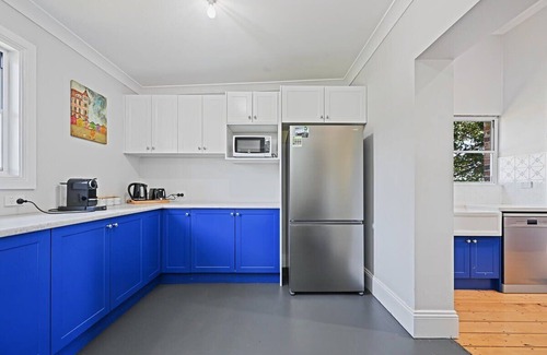 Borenore House | The Borenore Inn | Historic Charm, Entertainer