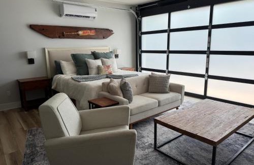 Jacksonville Beach Apartment | The Bosun Locker at Seahorse Rentals