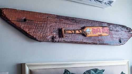 Jacksonville Beach Apartment | The Bosun Locker at Seahorse Rentals