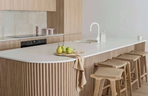Huskisson Apartment | The Bowen Huskisson S