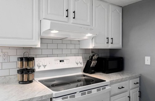 Durhamville House | The Brew Bungalow-Oneida Lakeside Getaway (Verona)