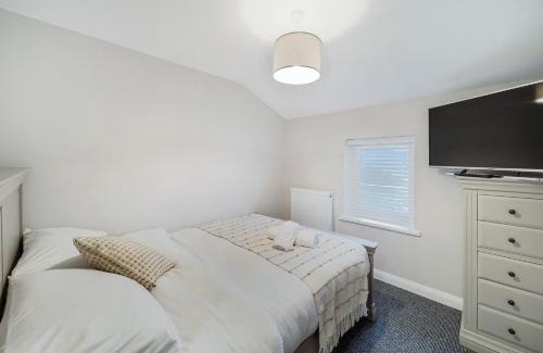 Maguiresbridge Apartment | The Bridge Guesthouse
