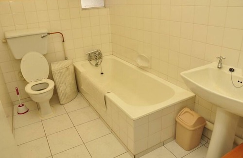 Bulawayo Hotel | The Bulawayo Club