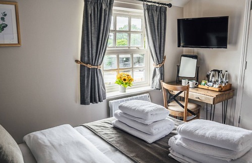 Woolpit Bed & Breakfast | The Bull Inn