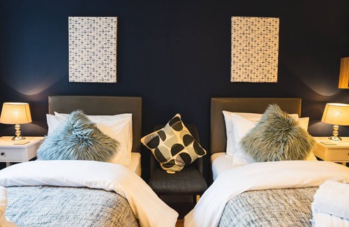 Woolpit Bed & Breakfast | The Bull Inn