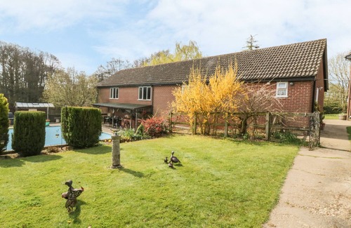 Belstead Cottage | The Bungalow