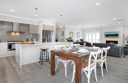 Exeter House | The Bunkhouse - quality, contemporary home