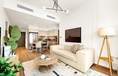 Downtown Dubai Apartment | The Burj Khalifa Suite Luxury 2-bed in Burj Royale