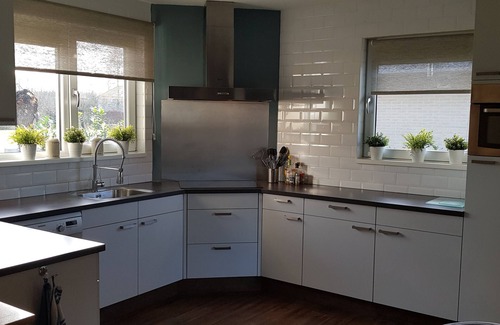 Zeewolde House | "The Buytenplaets" Ideal for families! Large garden, centrally located in the Netherlands