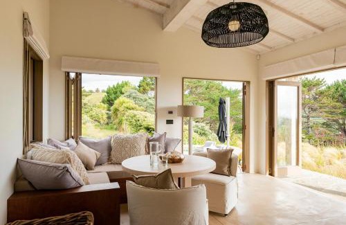 Muriwai Apartment | The Cabana at The Muriwai Collective