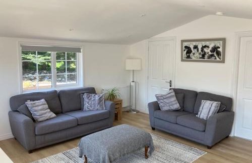 Lisburn House | The Cabin