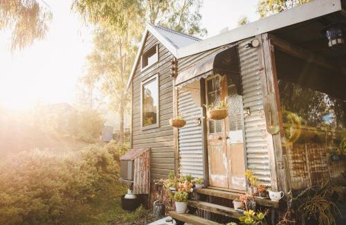 Thornton Ski Chalet | The Cabin, Ghost Gum Gully