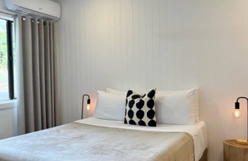 Kiels Mountain Cabin | The Cabin on acreage, 20 minutes to Sunshine Coast shops and beaches