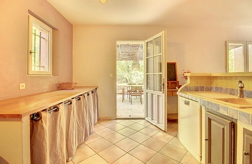 Maubec House | The Calavoun house in Provence