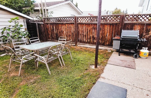 Calgary House | The Canary 223