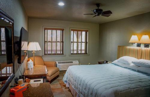 Wagoner Resort | The Canebrake