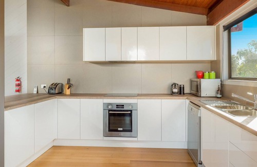 Cape Woolamai House | The Cape Escape - sleeps 10