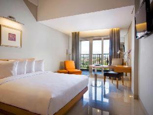 Surabaya Hotel | The Capital Hotel Surabaya